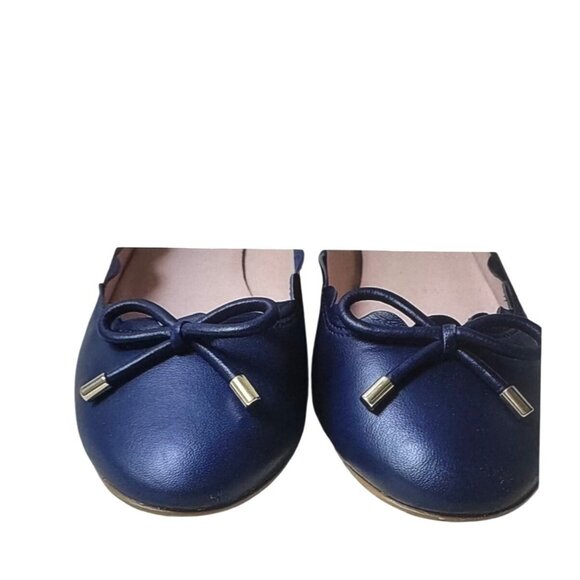 Kate Spade Scalloped Navy Blue Leather Block Heels With Bow Detail For Women Siz - Picture 4 of 10